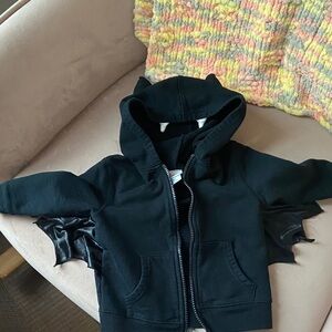 Fun Circo Black Bat Full-Zip Hoodie with Bat Wings, Ears and Teeth 18 mos